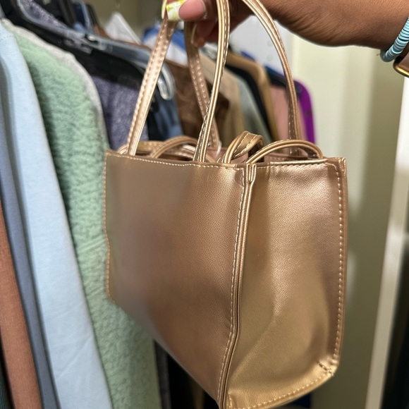 Small Telfar Shopping Bag in Copper - Picture 6 of 6